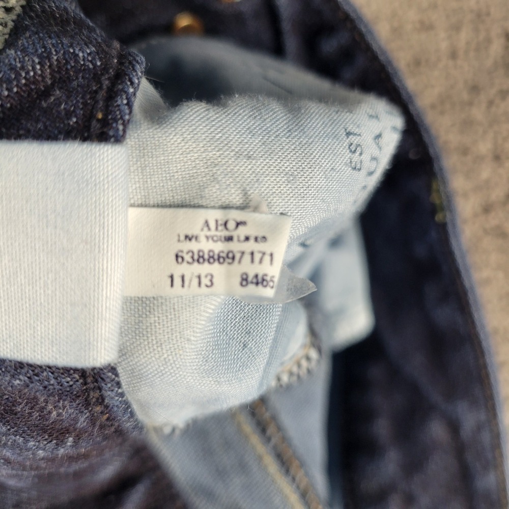 American Eagle Jeans Womens 12 Blue Artist Crop Stretch Dark Wash Mid Rise Denim - Picture 7 of 8